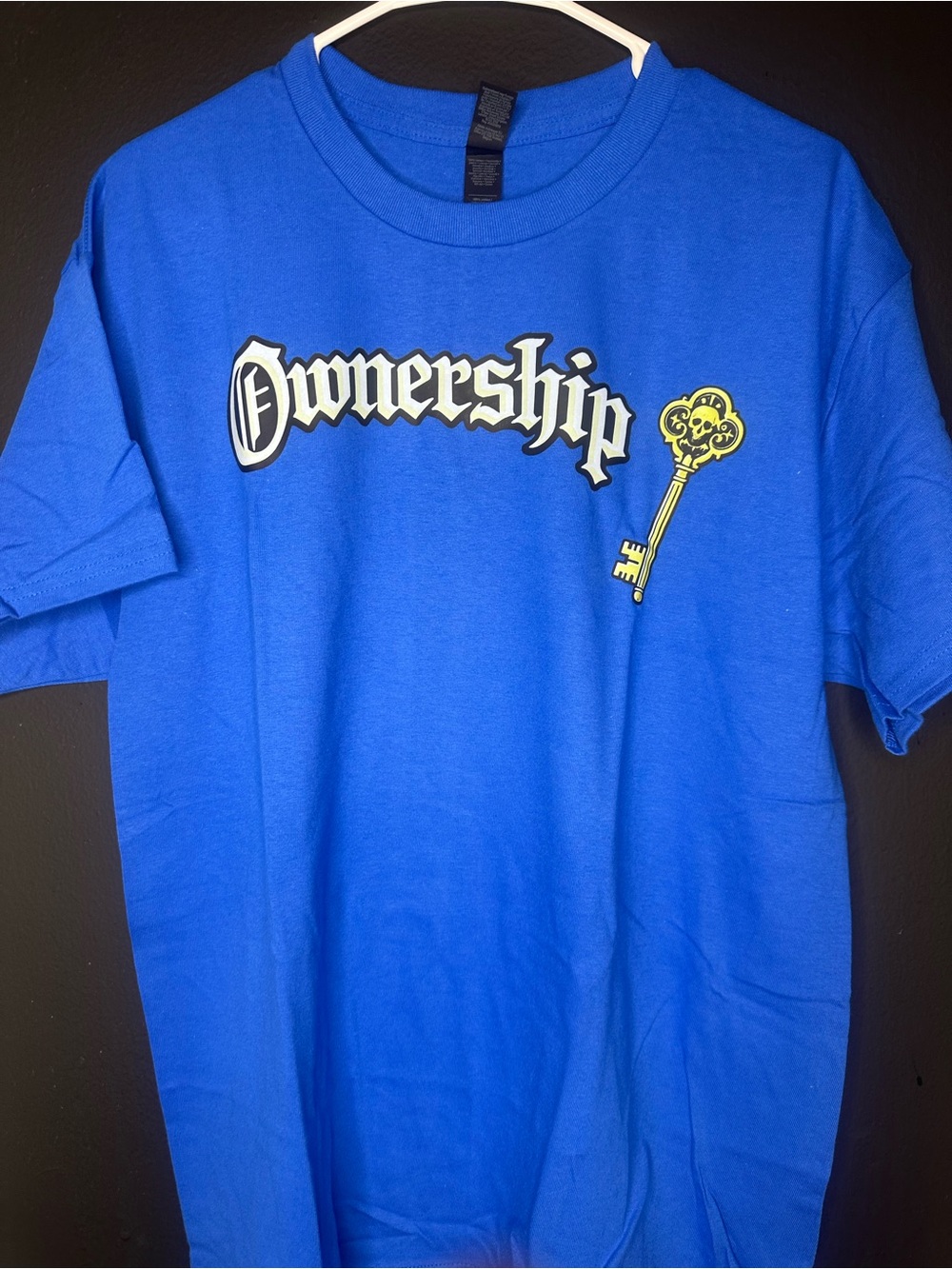 Ownership Key Graphic Tee - Blue